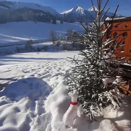 Pod Belianskymi Tatrami Chalet *