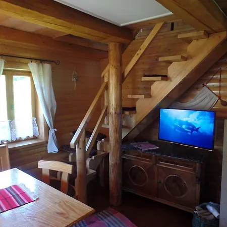 Pod Belianskymi Tatrami