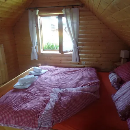 Pod Belianskymi Tatrami *